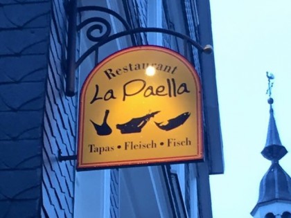 照片:  La Paella